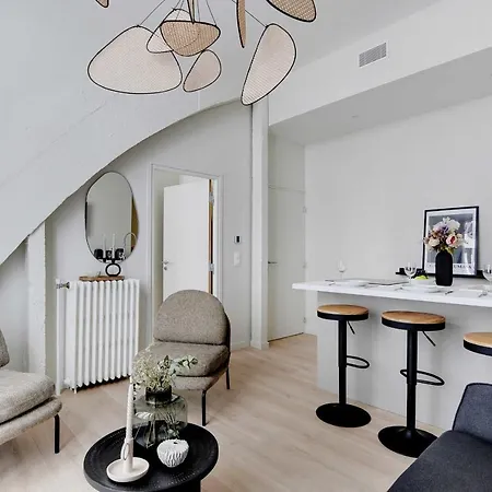 Apartment Modern - 2br-6p - Eiffel Tower Paris